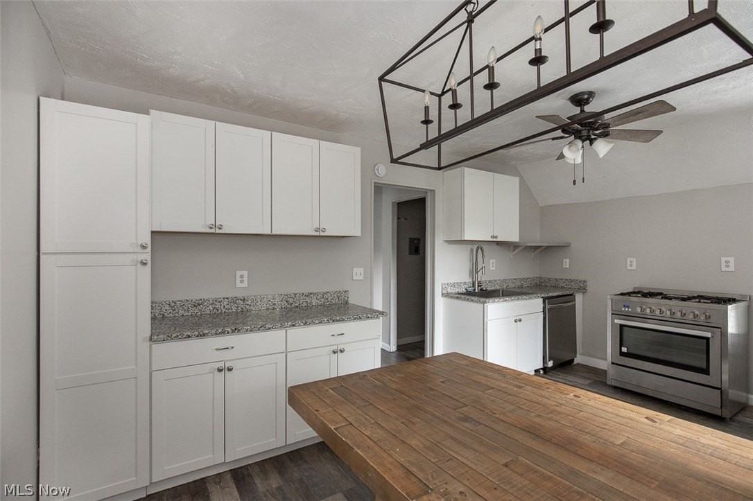 3635 W 46th St #UP - Photo 5 of 17