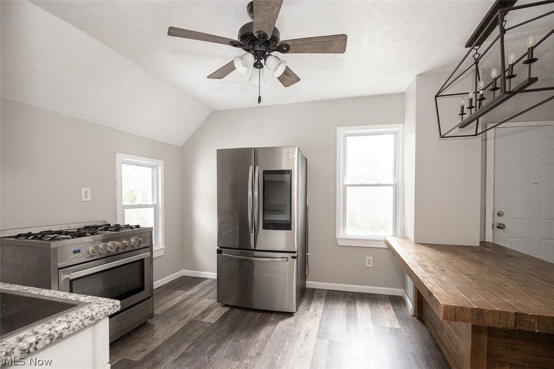 3635 W 46th St #UP - Photo 6 of 17