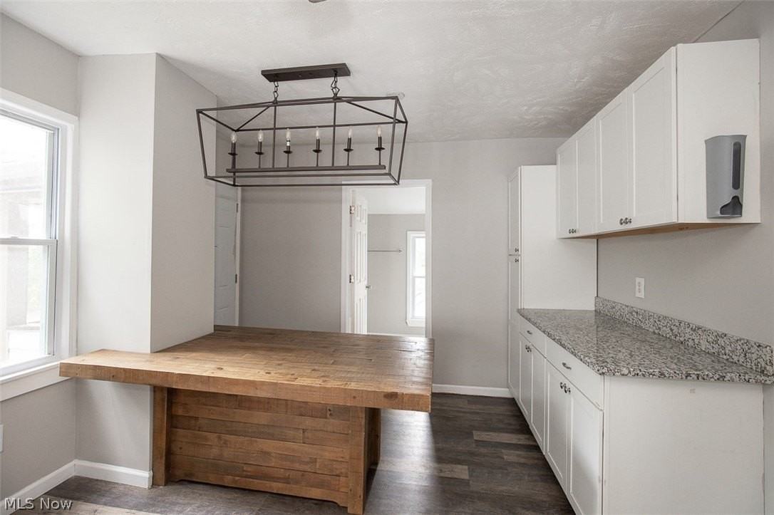 3635 W 46th St #UP - Photo 7 of 17