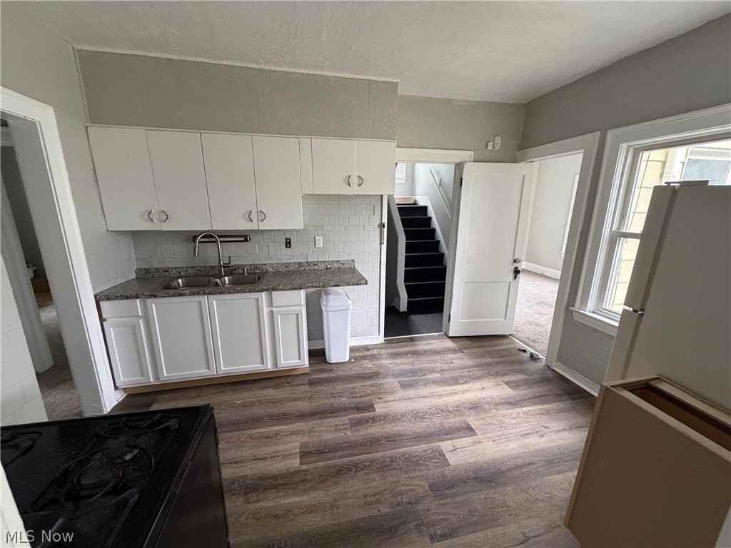 3281 E 118th St #1 - Photo 5 of 9