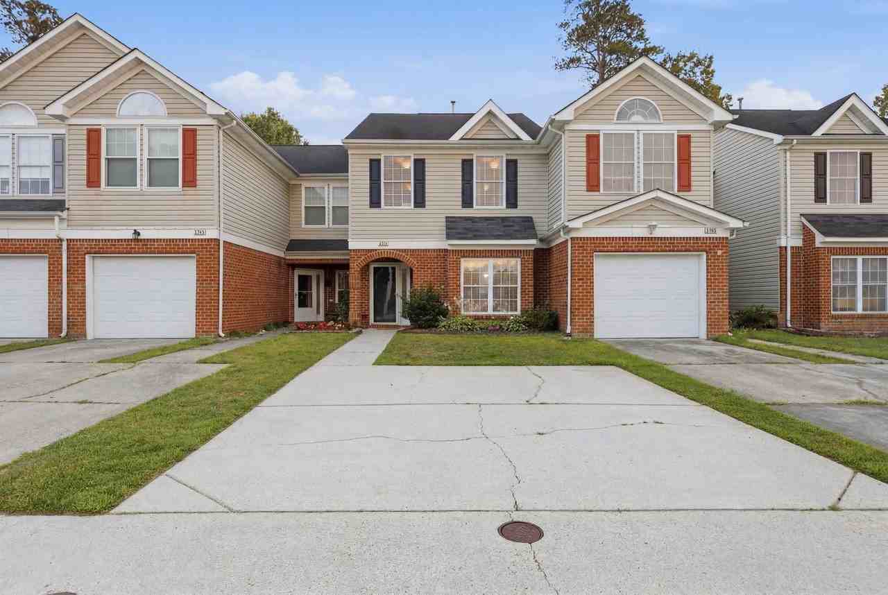 2347 Charing Cross Rd - Photo 3 of 40