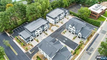 featured image of 120 Collignon Way