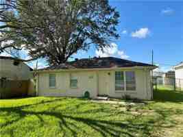 featured image of 113 Helen Dr