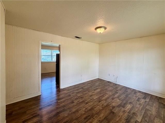 113 Helen Dr - Photo 2 of 13