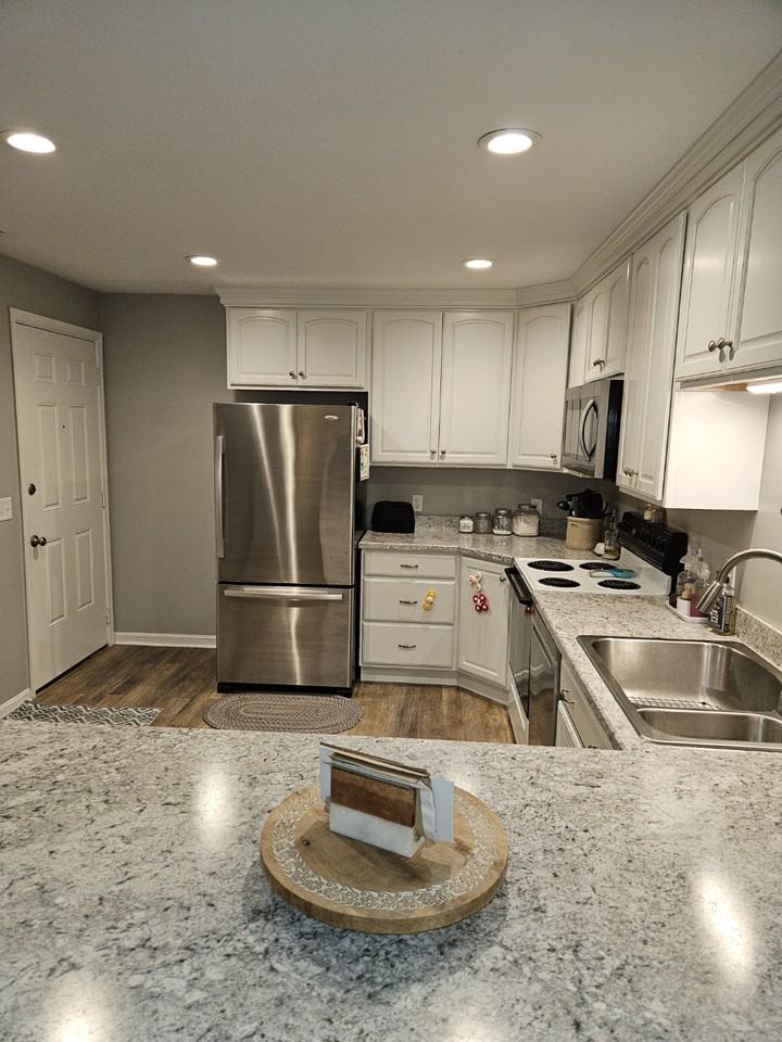 11920 Liberty Road - 106B #106B - Photo 7 of 28
