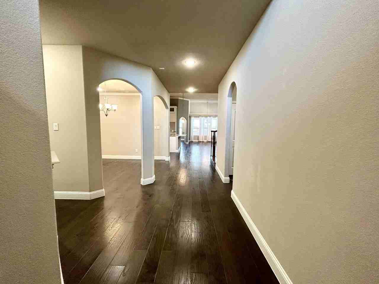 1400 Via Toscana Ln - Photo 6 of 37
