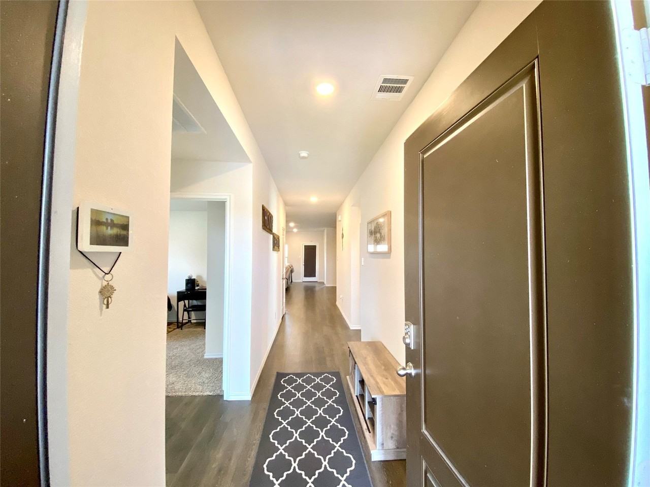 408 Wrangler Dr - Photo 3 of 23