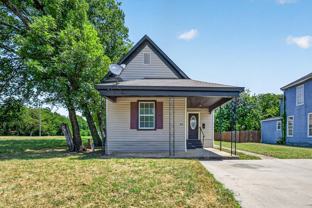 419 N Grand Ave #B - Photo 1 of 1