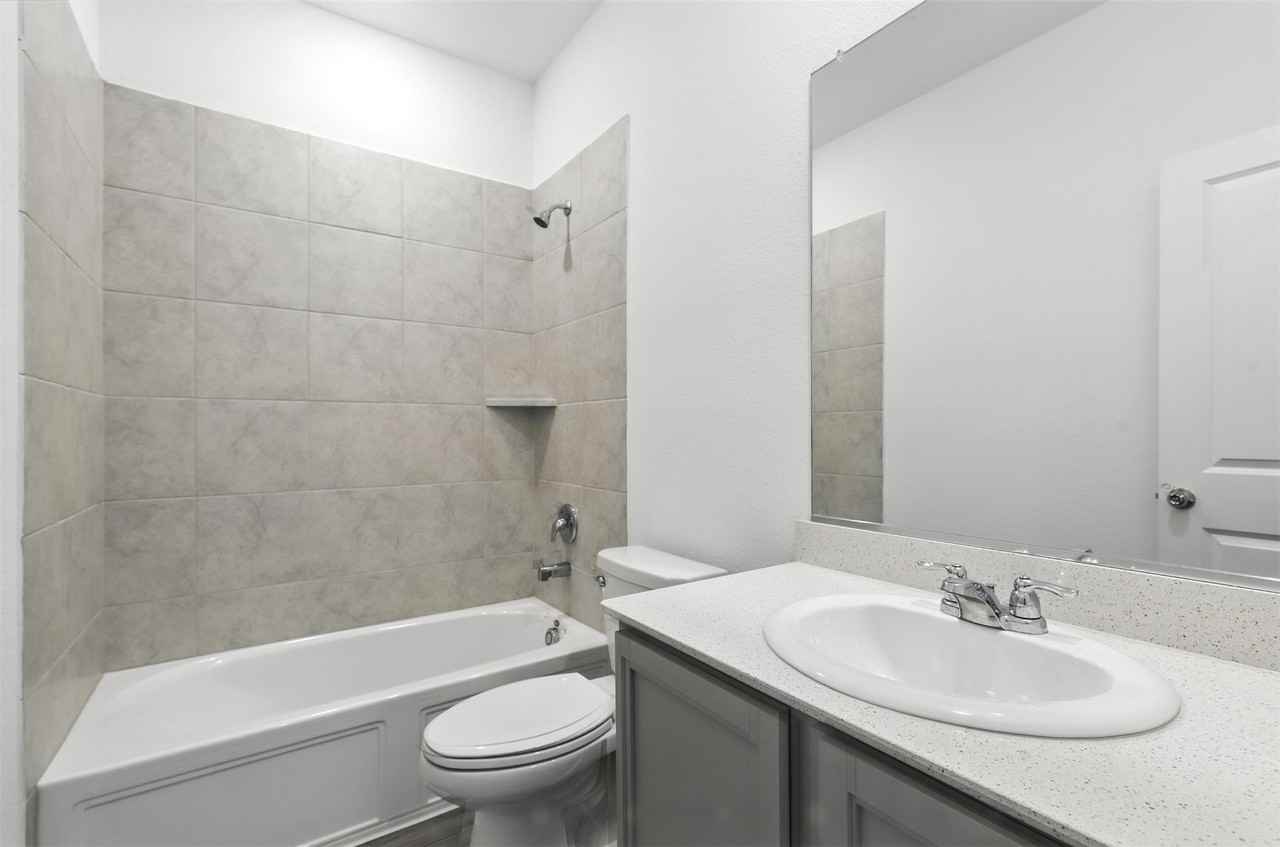 6924 Waterloo Ln - Photo 5 of 21