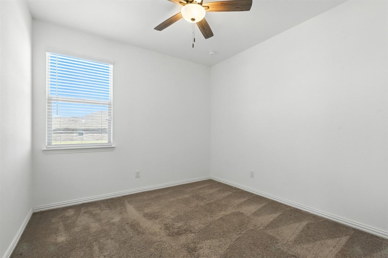 6924 Waterloo Ln - Photo 6 of 21