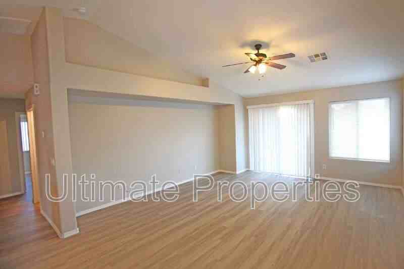 2026 S 83rd Dr - Photo 5 of 20