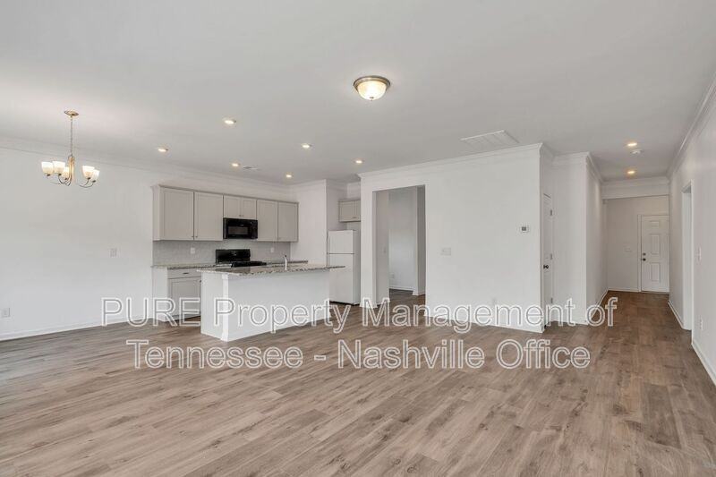 2212 Zeva Cir - Photo 3 of 20