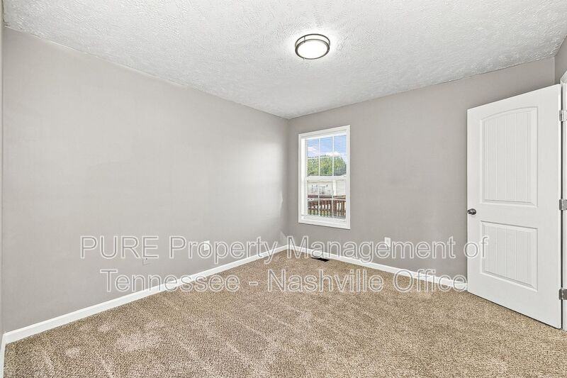 642 Indian Springs Cir - Photo 6 of 17