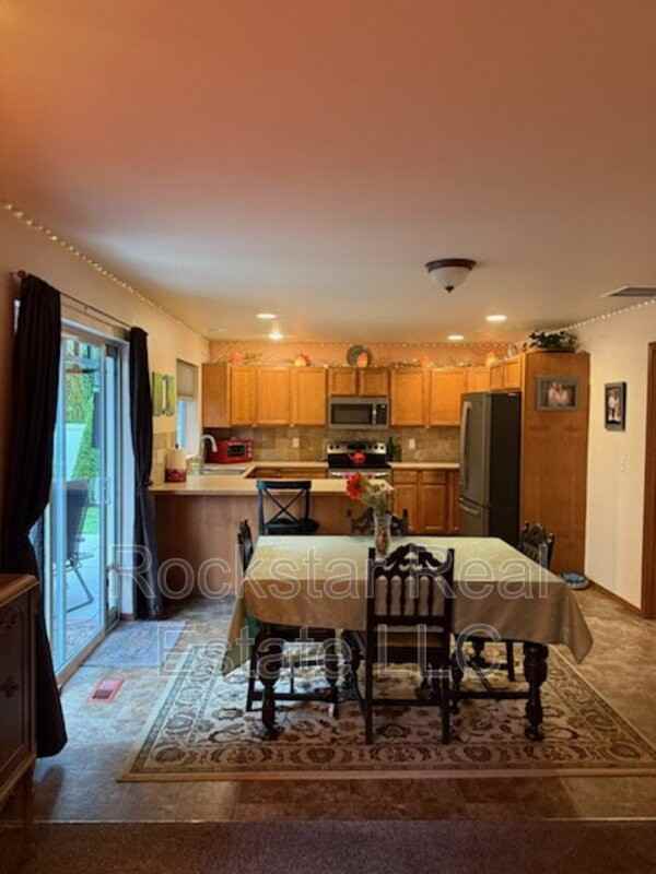 18119 E Mansfield Ave - Photo 7 of 28