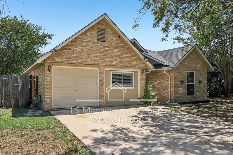 3118 Bear Springs Dr - Photo 4 of 33