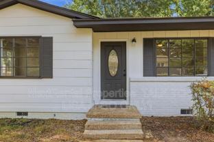 2033 Carolyn Ln - Photo 1 of 1