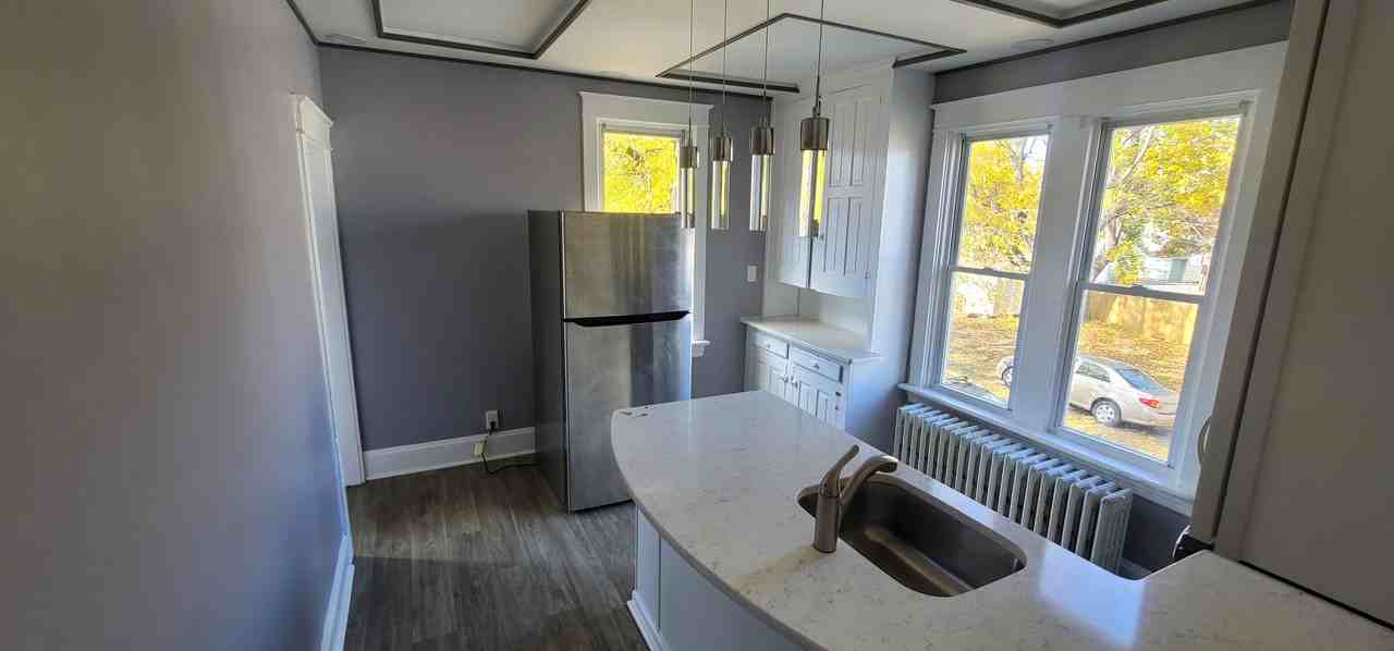 1218 4th St #2 - Photo 4 of 17
