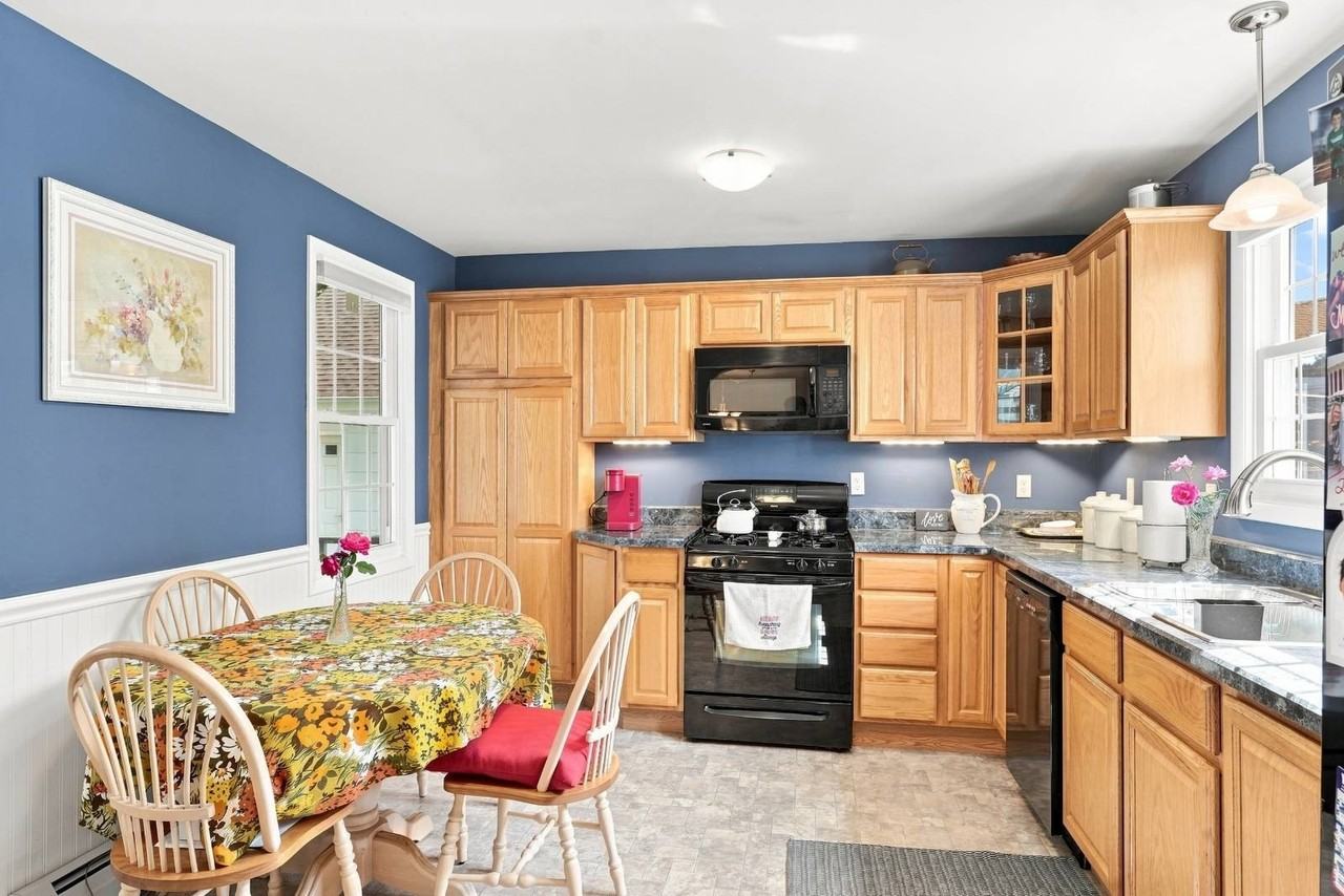 2724 W Main St - Photo 6 of 32