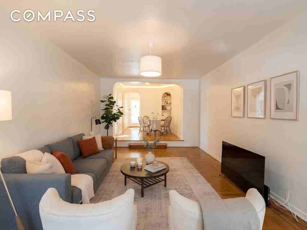 260 Ocean Pkwy #3F - Photo 4 of 5