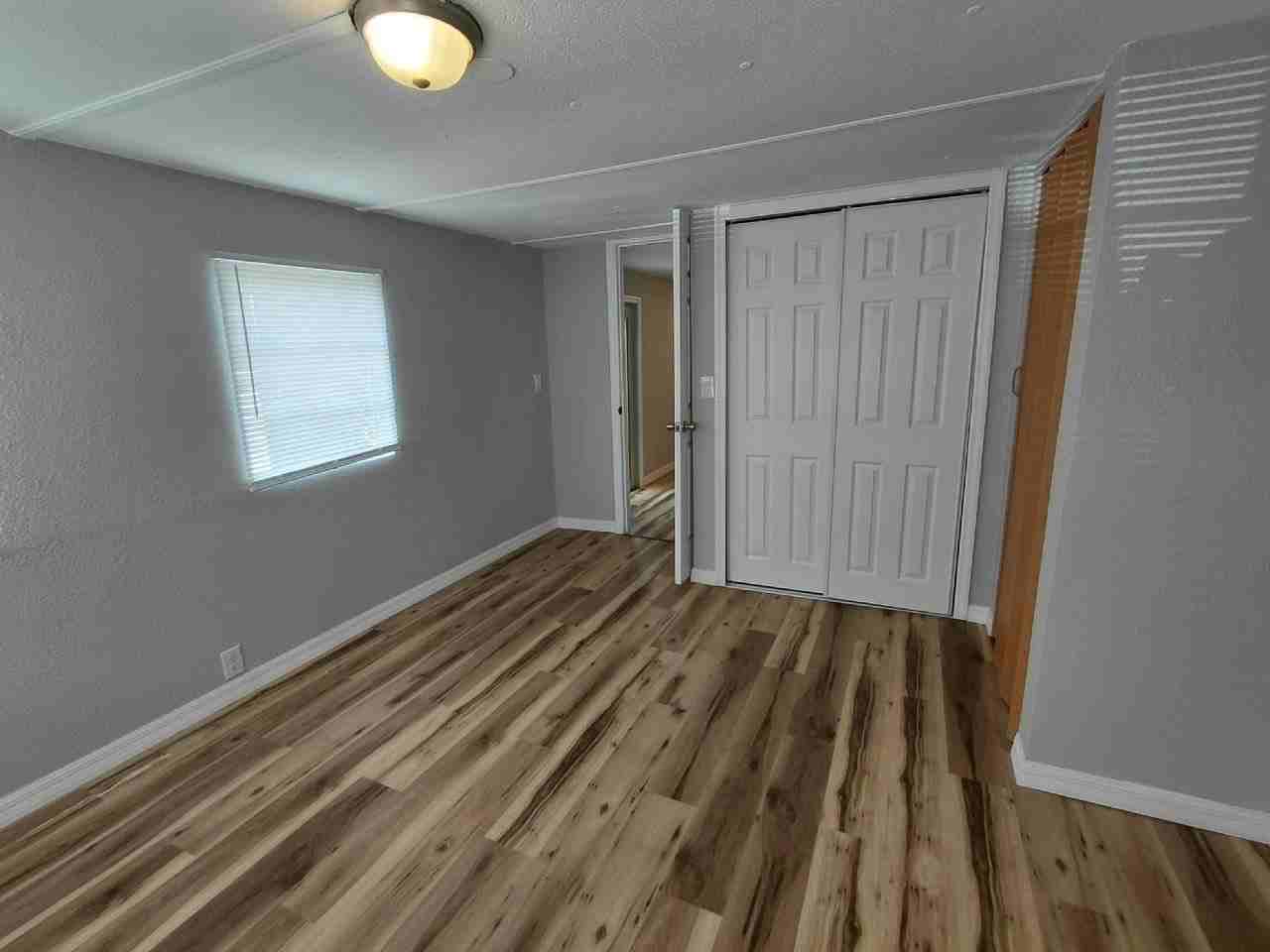 4301 Mailbox Ave #105 - Photo 6 of 9