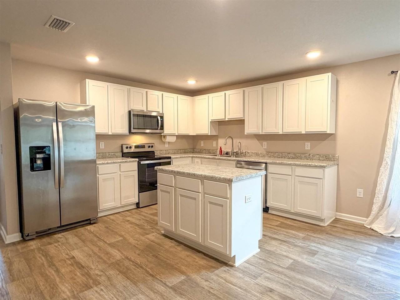 7305 Lakeside Oak Ct - Photo 2 of 29