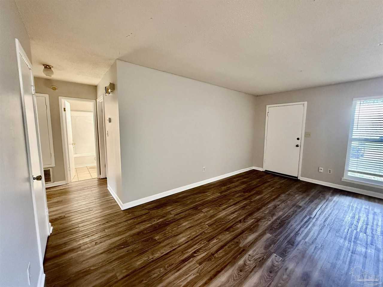 3228 Santa Rosa Dr - Photo 6 of 13