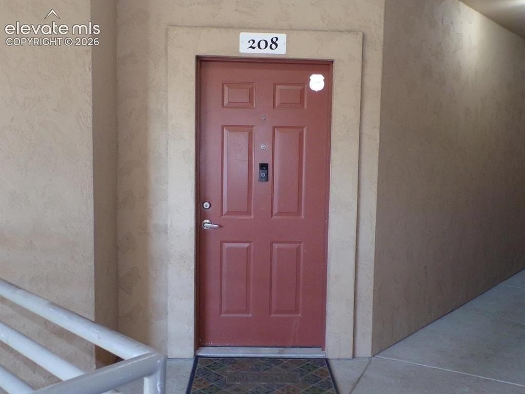 605 Cougar Bluff Pt #208 - Photo 3 of 31