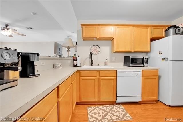 4048 Berkeley Ave - Photo 6 of 20