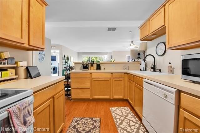 4048 Berkeley Ave - Photo 7 of 20