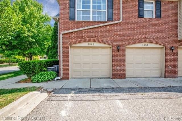 4048 Berkeley Ave - Photo 3 of 28