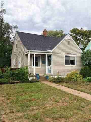 1436 Leroy St - Photo 3 of 27