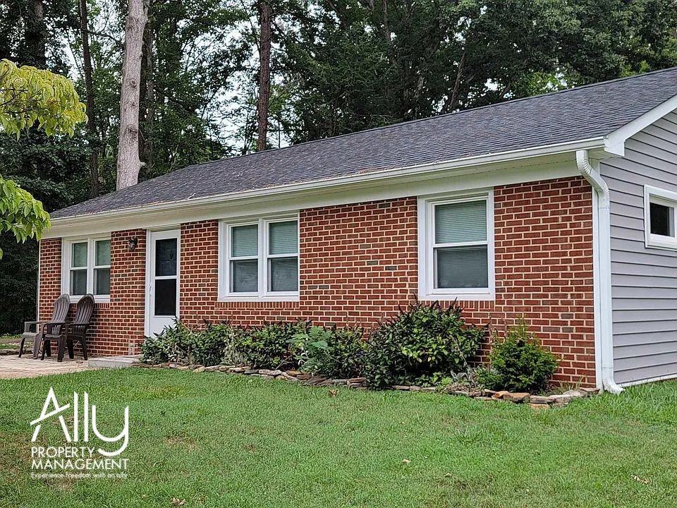 290 Windfield Cir #1 - Photo 2 of 50