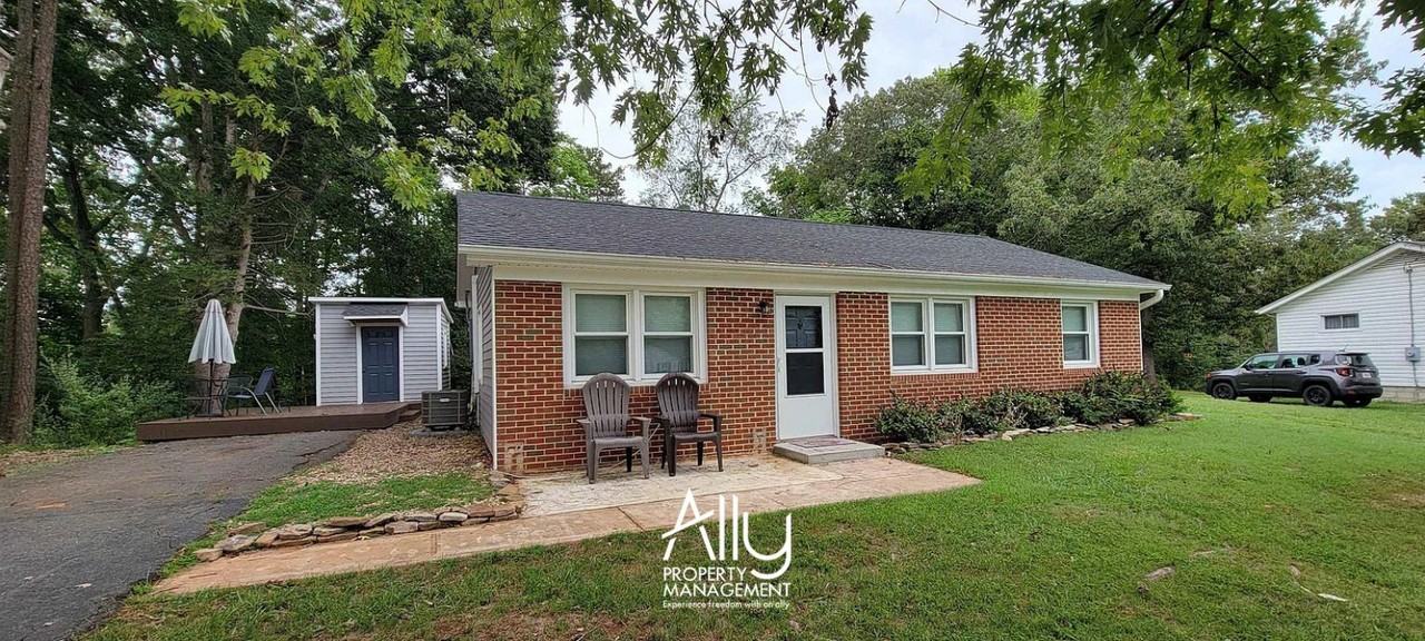 290 Windfield Cir #1 - Photo 6 of 50