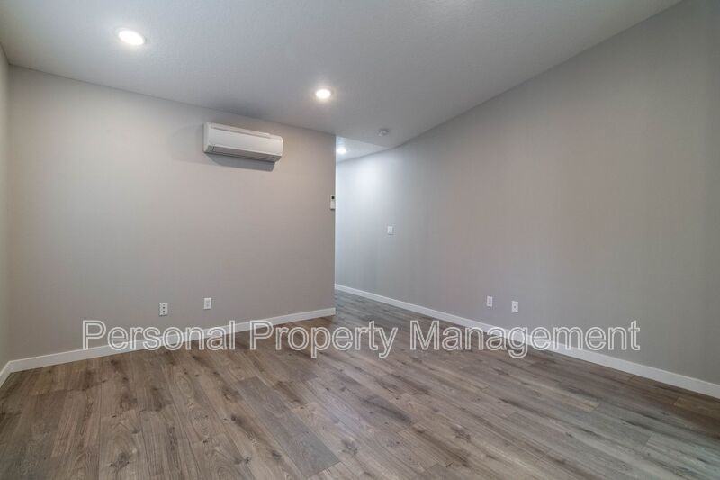 3507 Y St - Photo 4 of 11