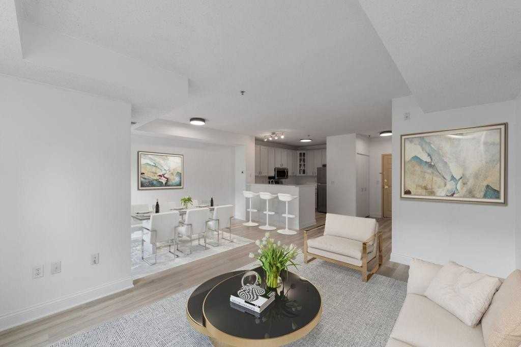 660 N 2nd St #301 - Photo 4 of 43