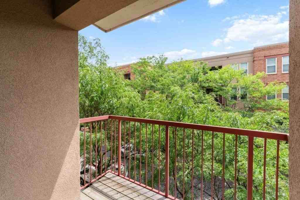 660 N 2nd St #301 - Photo 6 of 43