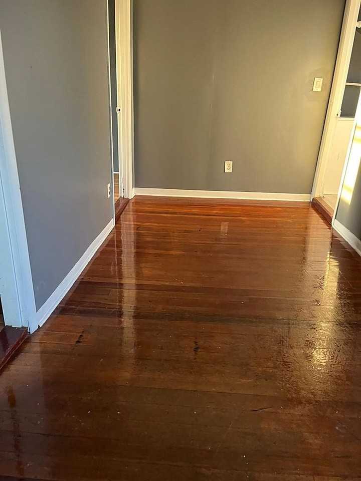 84 ORANGE STREET LLC - Photo 2 of 5