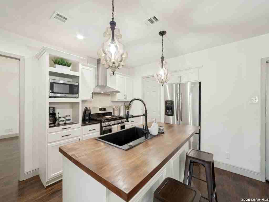 9526 Mider Dr - Photo 4 of 12