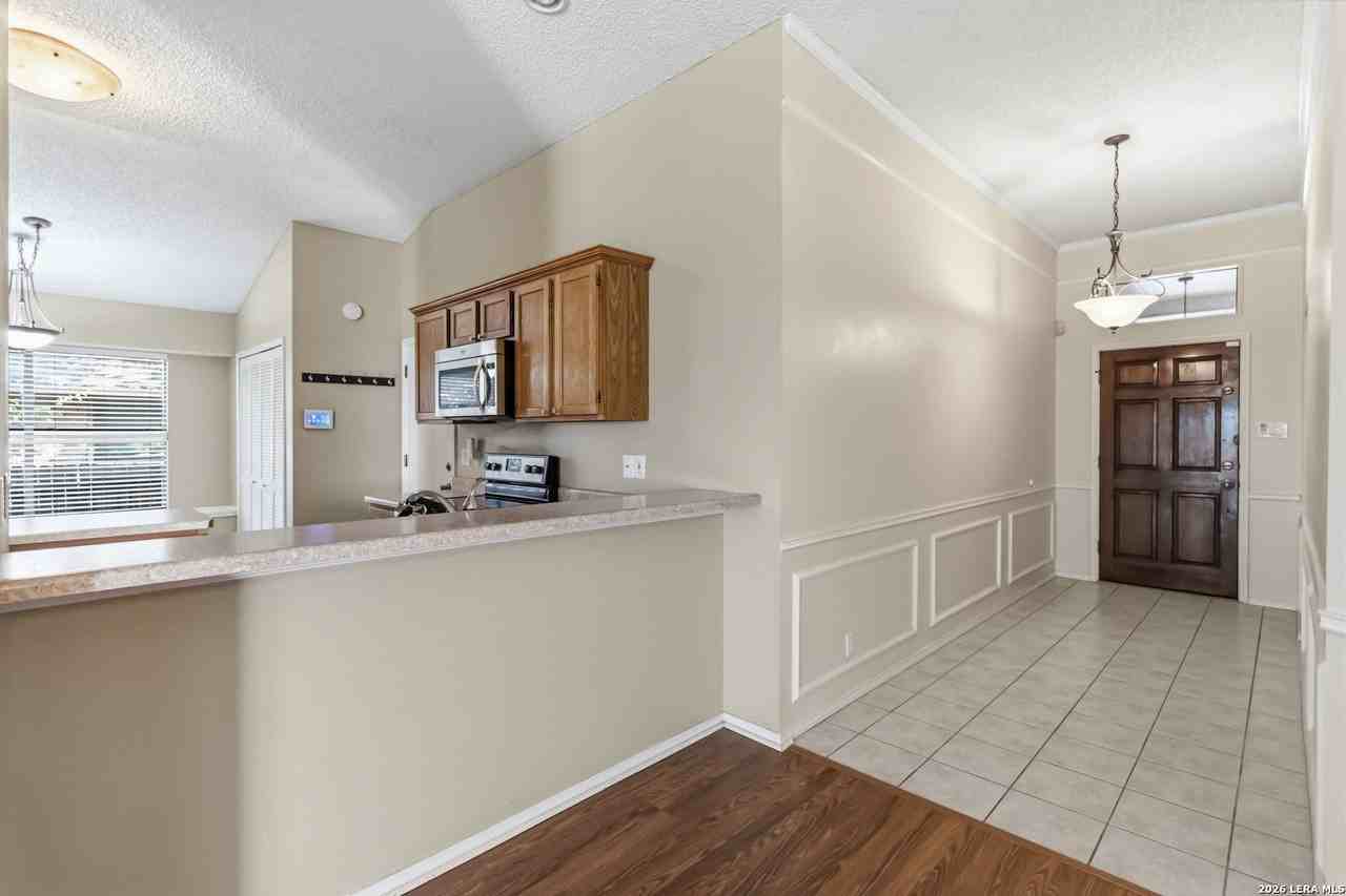 3718 Colter Rd - Photo 6 of 38
