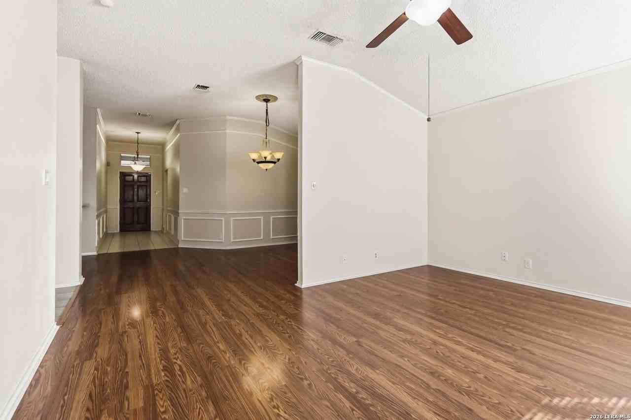 3718 Colter Rd - Photo 7 of 38