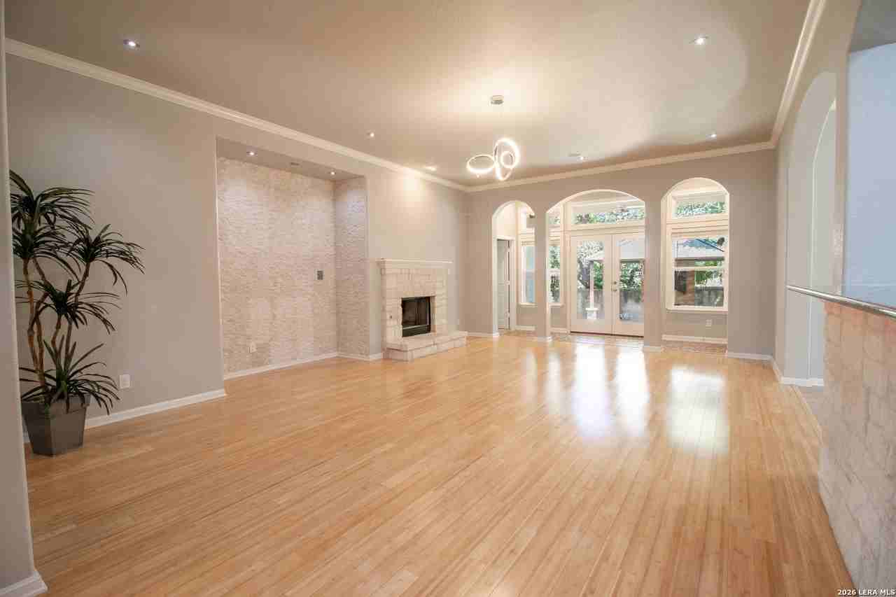 6110 Ginger Rise - Photo 7 of 37