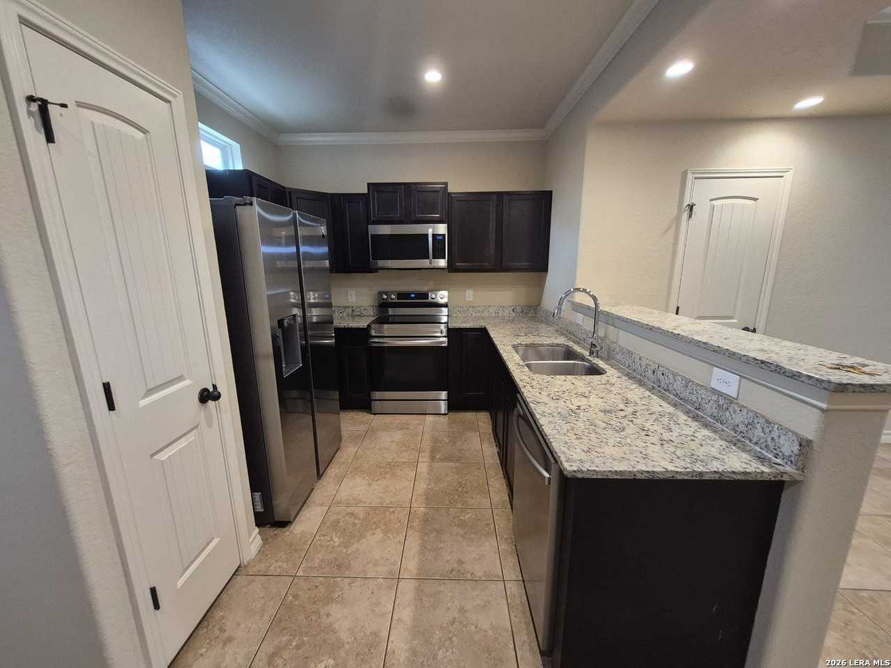 13903 Annas Way #103 - Photo 5 of 18