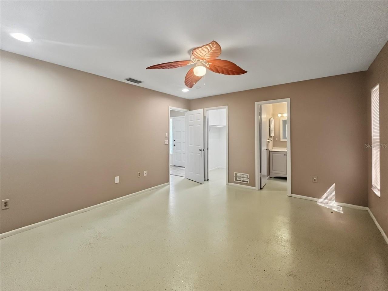 4417 Parnell Dr - Photo 7 of 12