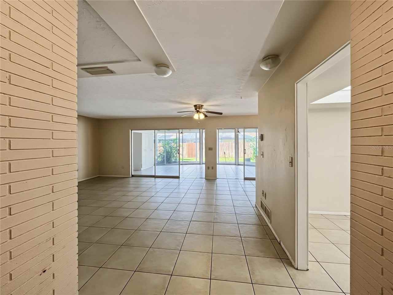 3041 Tyrone Ln - Photo 2 of 21