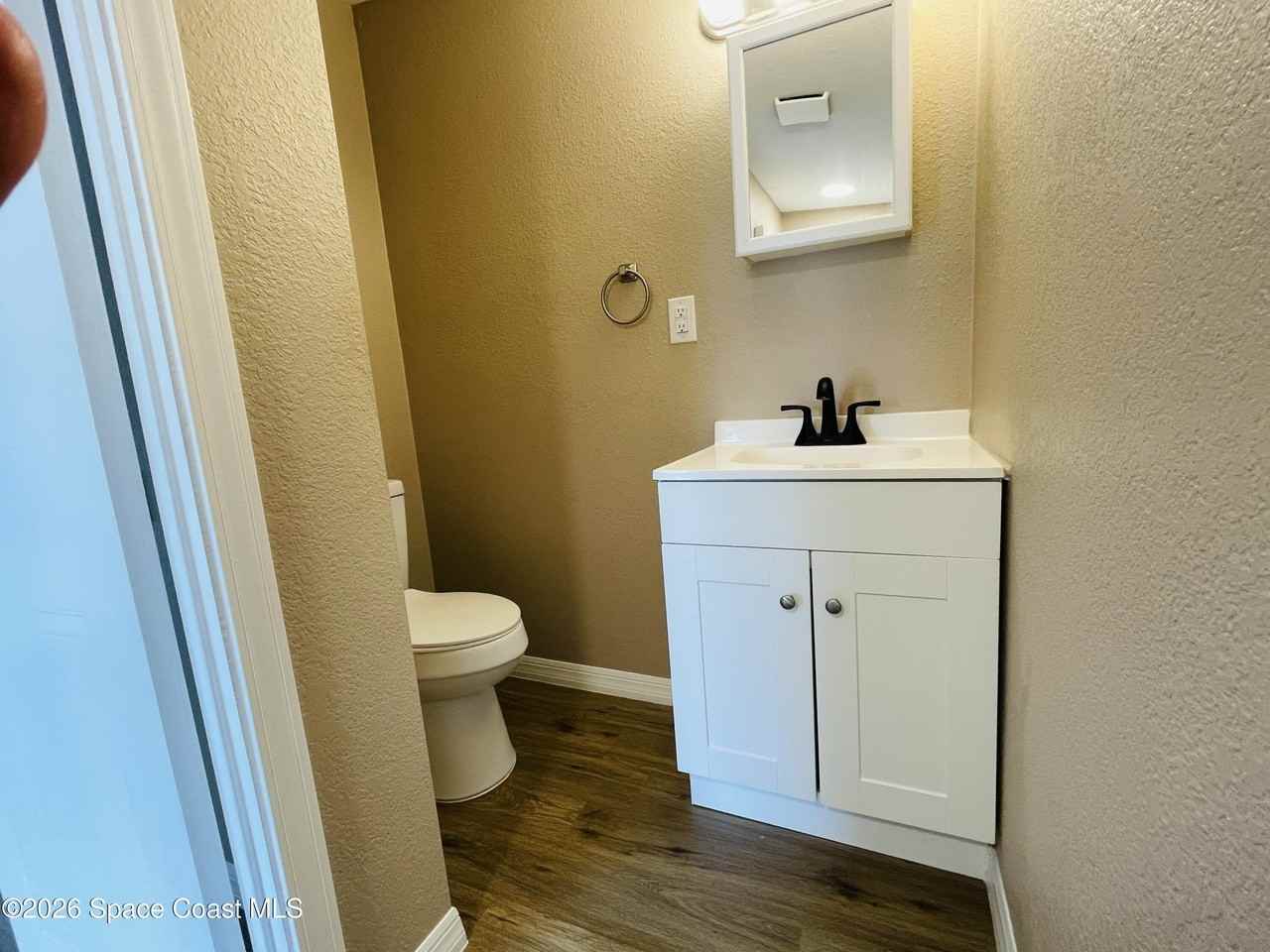 2508 Chatham Way Ne - Photo 4 of 14