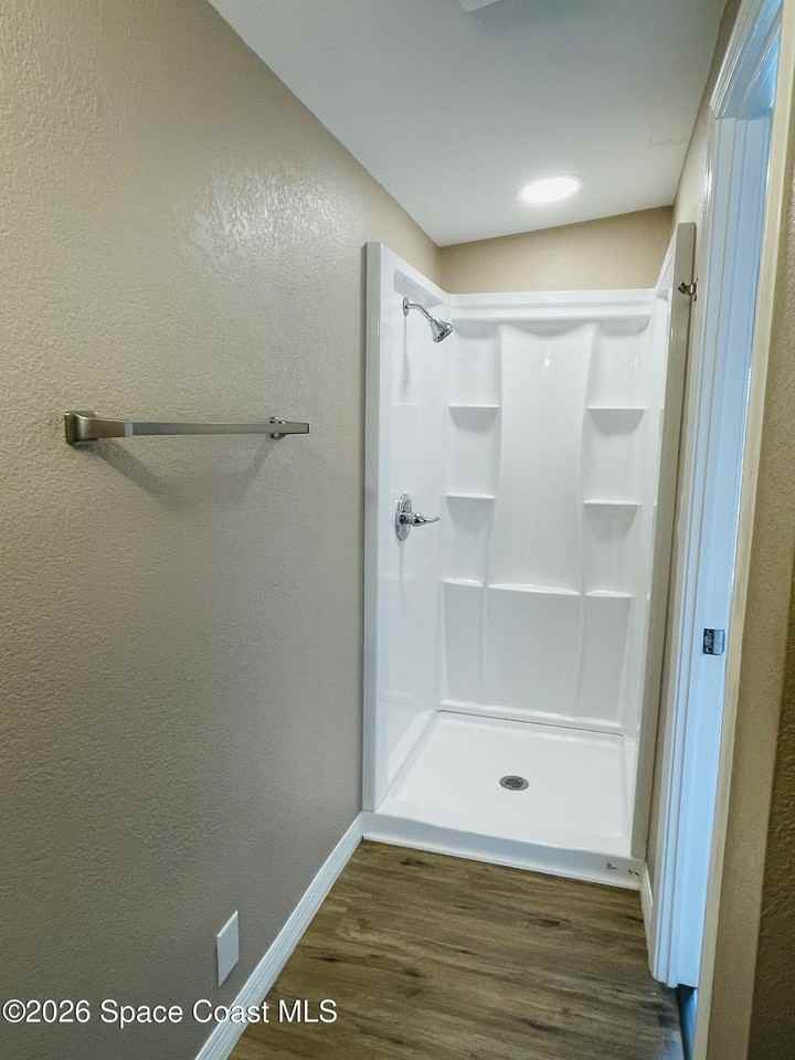 2508 Chatham Way Ne - Photo 5 of 14