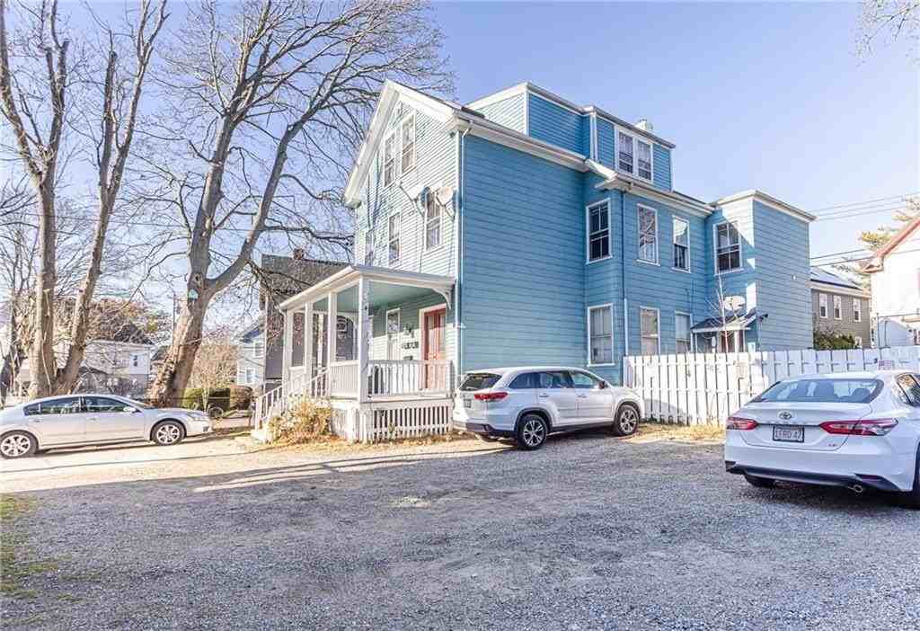 11 Newport Ave #2 - Photo 2 of 25