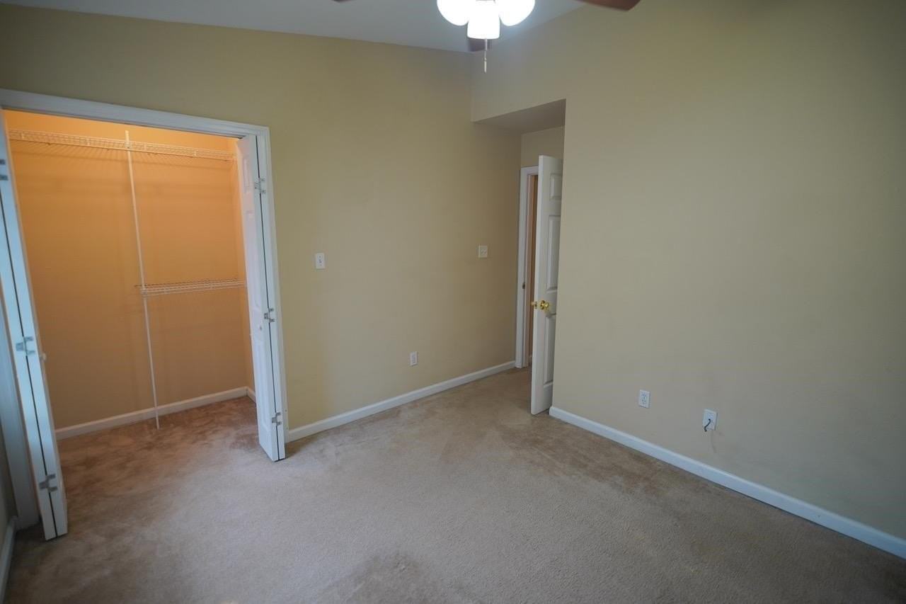 845 W Georgia St #2 - Photo 3 of 35