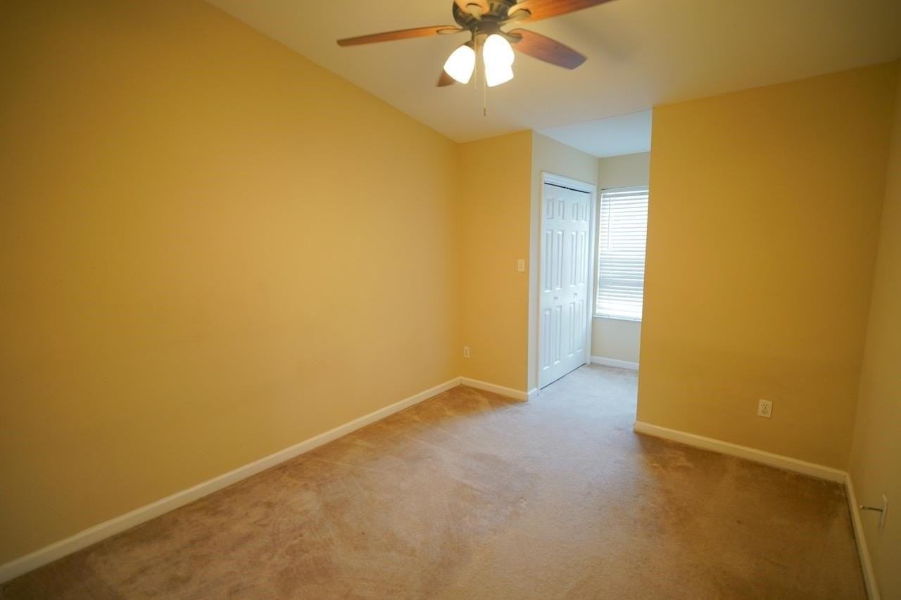 845 W Georgia St #2 - Photo 6 of 35