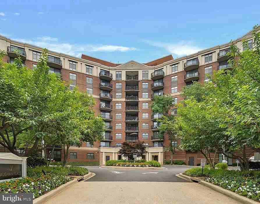 3401 38th St Nw - Photo 7 of 21